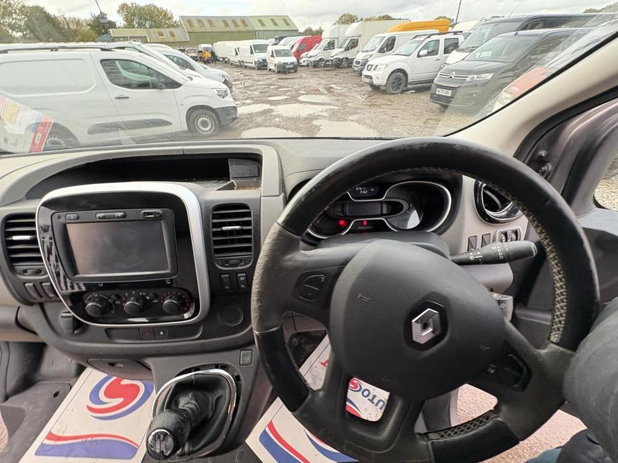 Used Renault Trafic 2017 for sale - 76410922: Photo 16