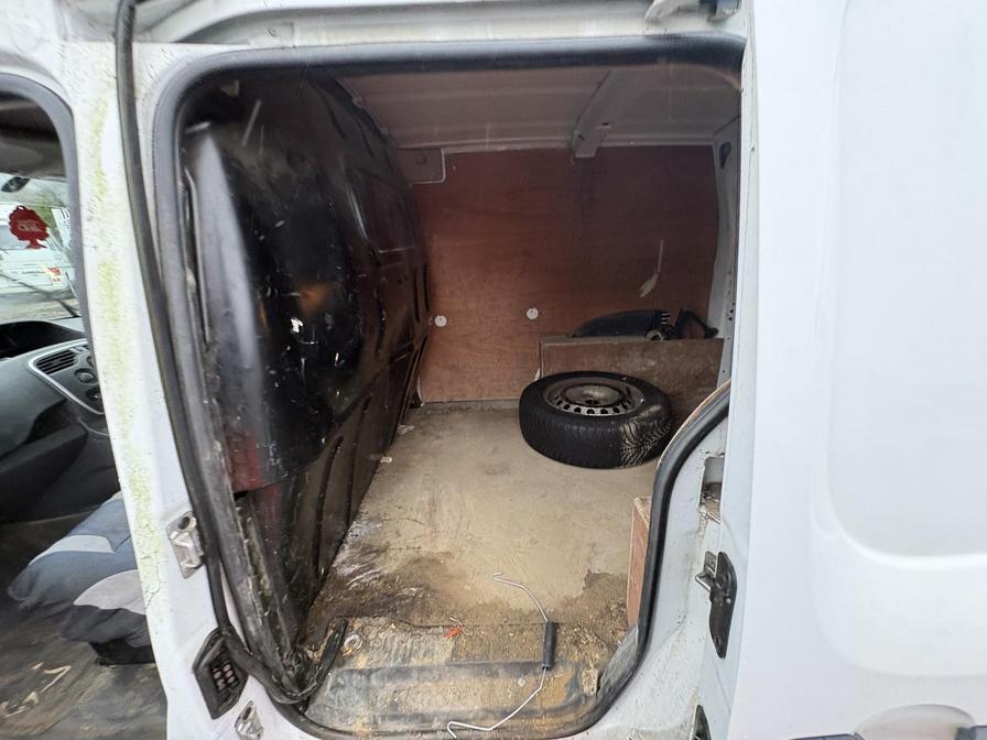 Used Renault Kangoo 2014 for sale - 77894279: Photo 10