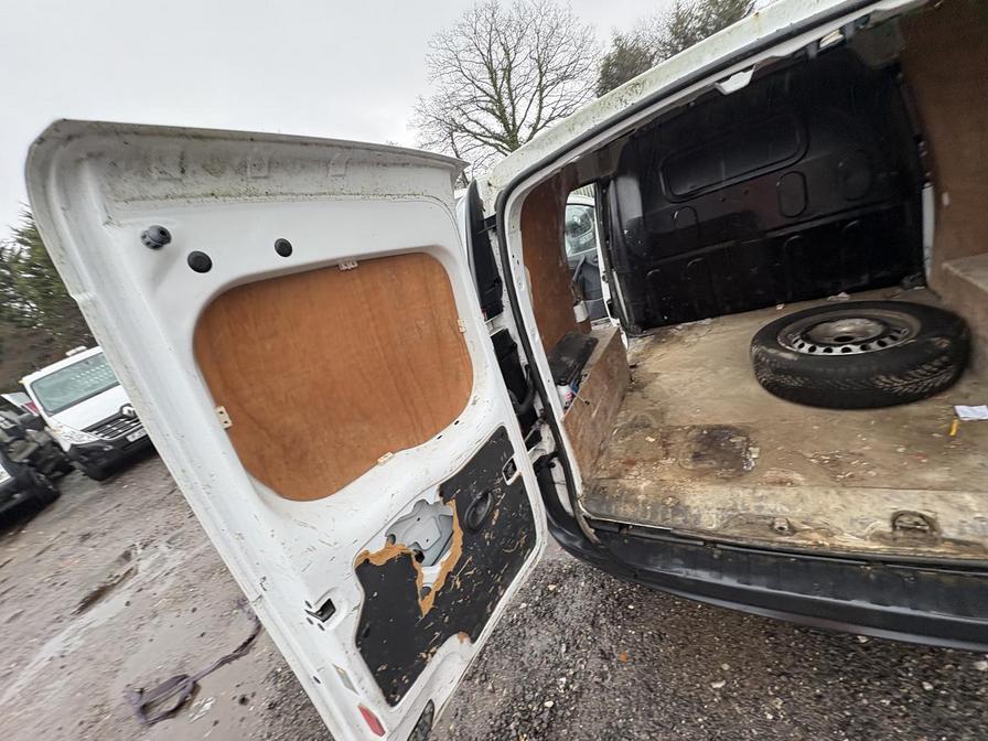 Used Renault Kangoo 2014 for sale - 77894279: Photo 16