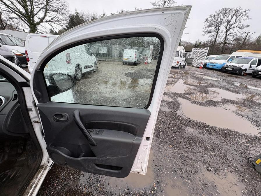 Used Renault Kangoo 2014 for sale - 77894279: Photo 20