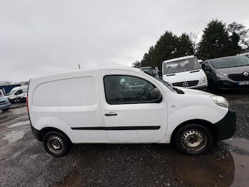 Used Renault Kangoo 2014 for sale - 77894279: Photo