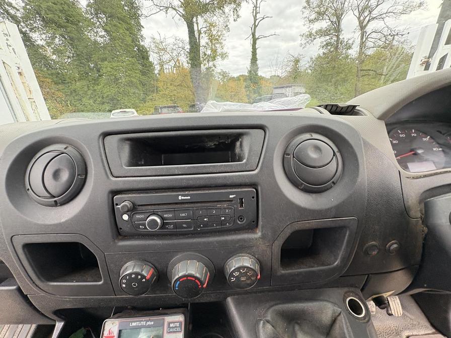 Used Renault Master 2013 for sale - 76362081: Photo 9