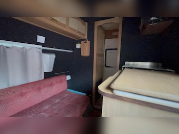 Used Ford Transit 2005 for sale - 76529084: Photo