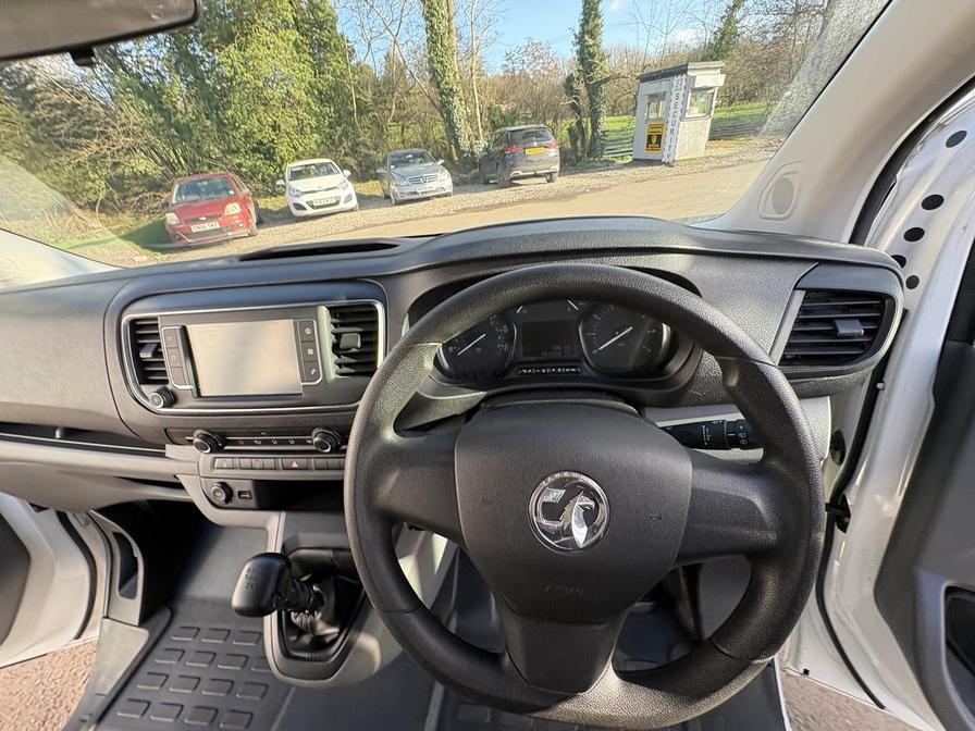 Used Vauxhall Vivaro Life 2020 for sale - 77856133: Photo 3