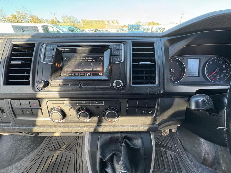 Used Volkswagen Transporter 2018 for sale - 76661670: Photo 15