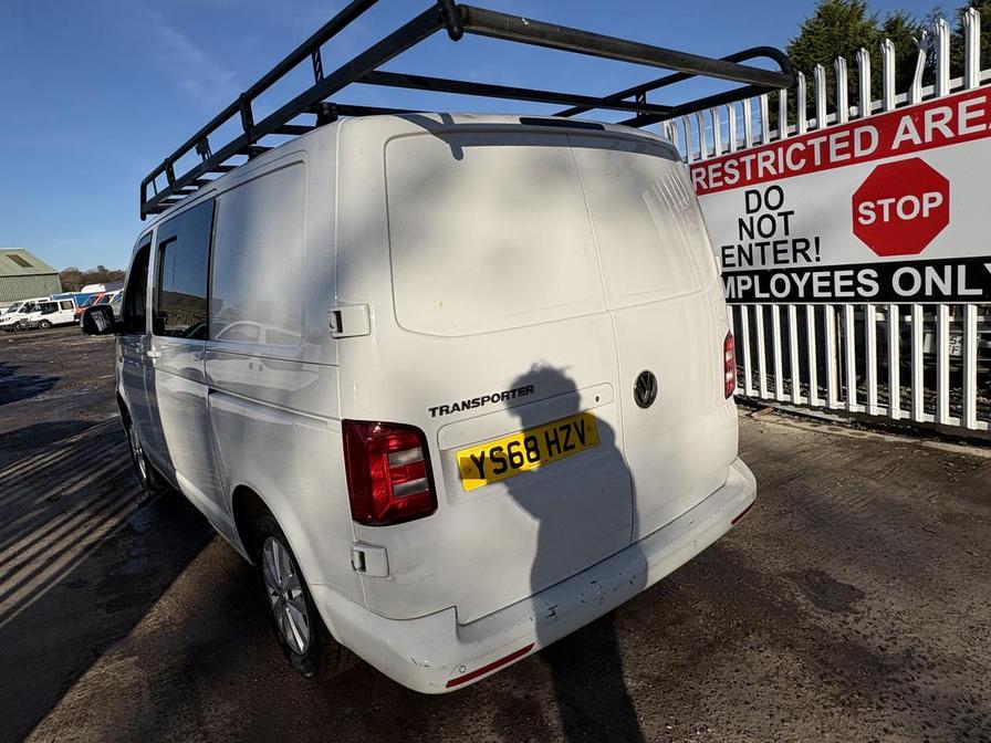 Used Volkswagen Transporter 2018 for sale - 76661670: Photo 5