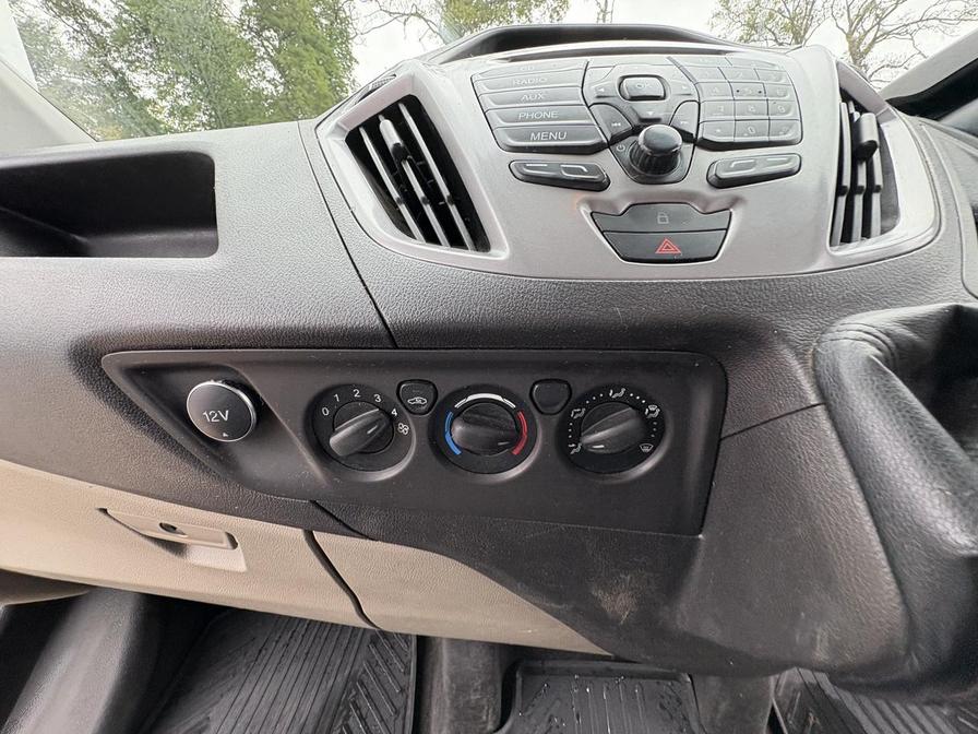 Used Ford Transit Custom 2015 for sale - 76928416: Photo 14