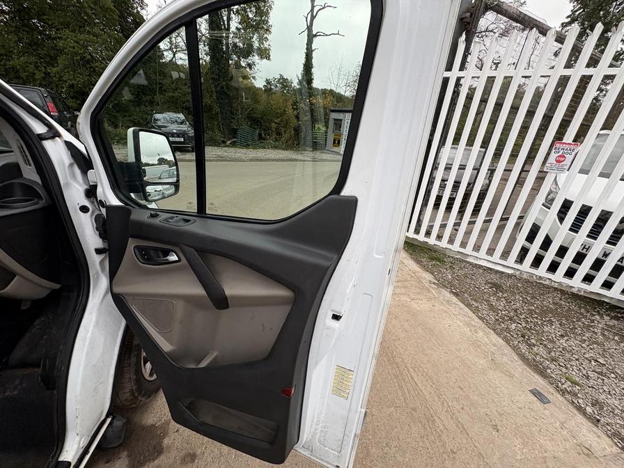 Used Ford Transit Custom 2015 for sale - 76928416: Photo 15