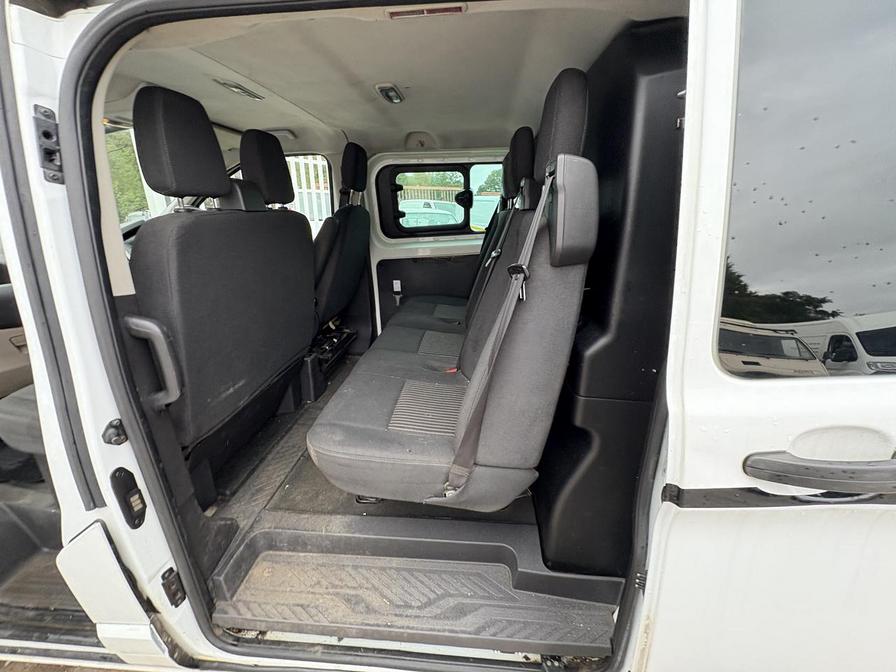 Used Ford Transit Custom 2015 for sale - 76928416: Photo 2