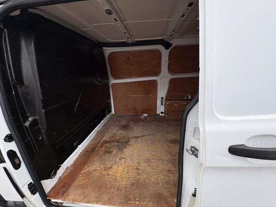 Used Ford Transit Custom 2015 for sale - 77052745: Photo 2