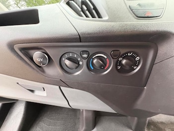 Used Ford Transit Custom 2015 for sale - 77052745: Photo