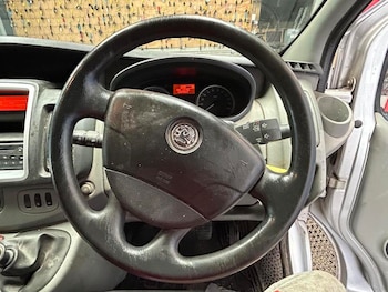 Used Vauxhall Vivaro 2011 for sale - 75771897: Photo