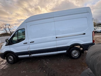 Used Ford Transit 2018 for sale - 76636193: Photo