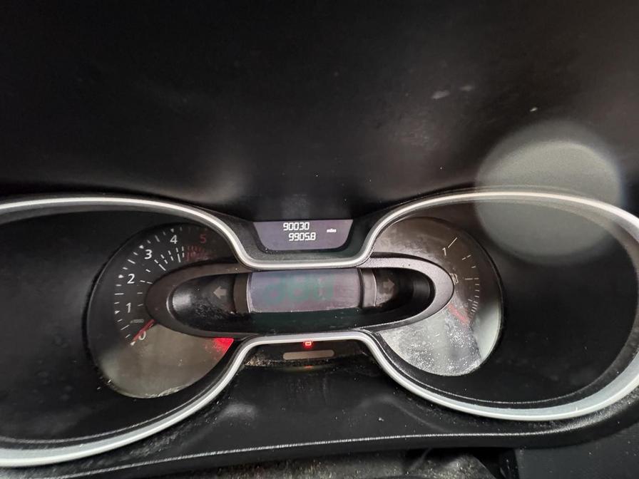 Used Renault Trafic 2021 for sale - 76636192: Photo 2