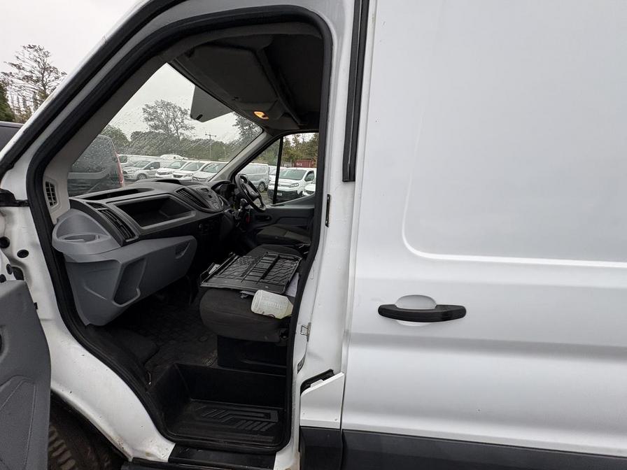 Used Ford Transit 2018 for sale - 76636190: Photo 9