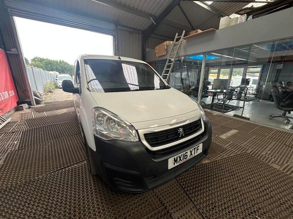 Used Peugeot Partner 2016 for sale - 75556137: Photo 1