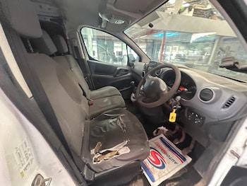 Used Peugeot Partner 2016 for sale - 75556137: Photo
