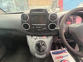 Used Peugeot Partner 2016 for sale - 75556137: Photo