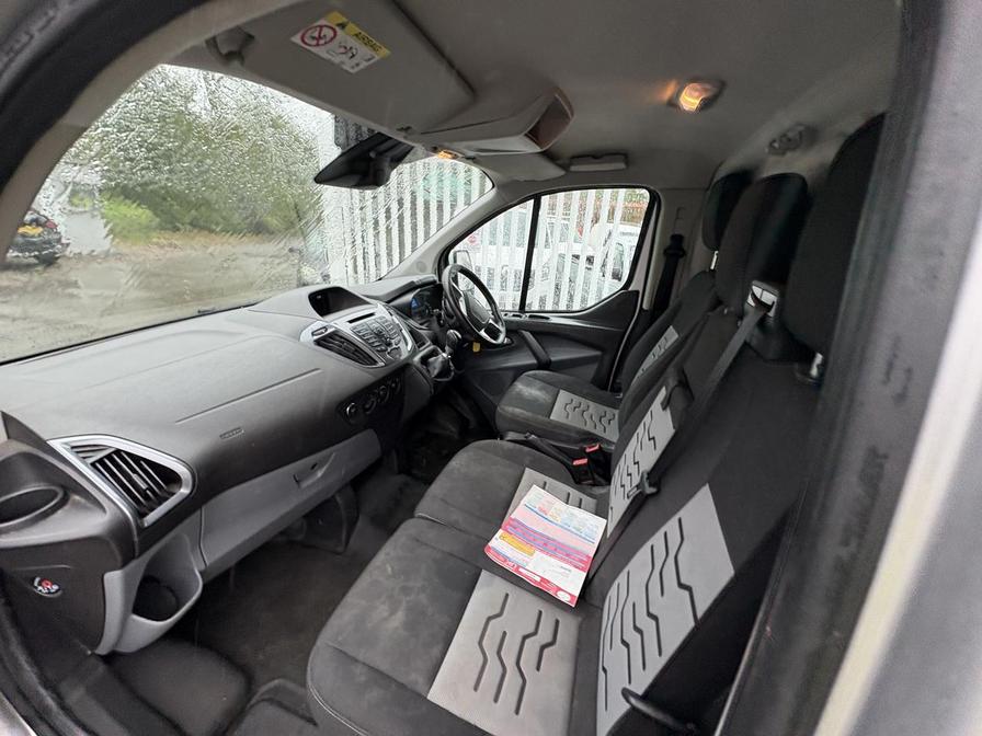 Used Ford Transit Custom 2017 for sale - 76636189: Photo 10
