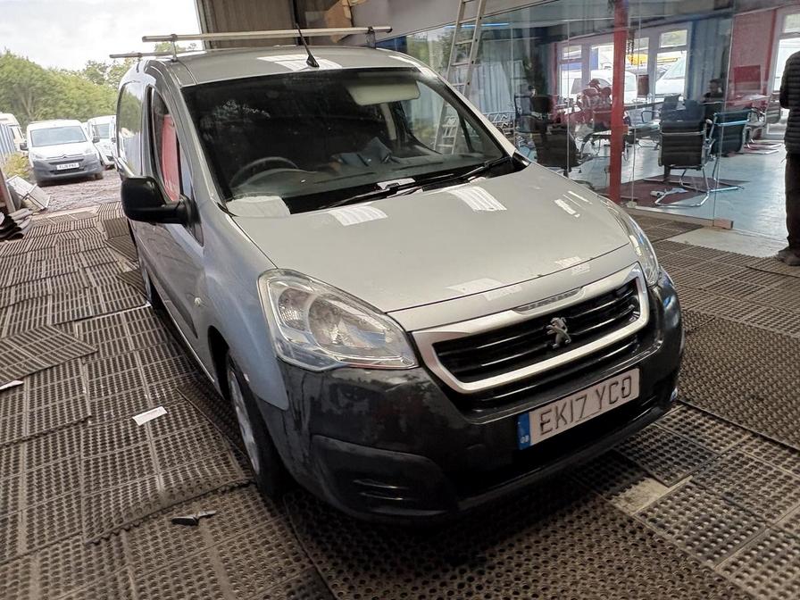 Vehicle 1