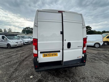 Used Peugeot Boxer 2020 for sale - 75980382: Photo