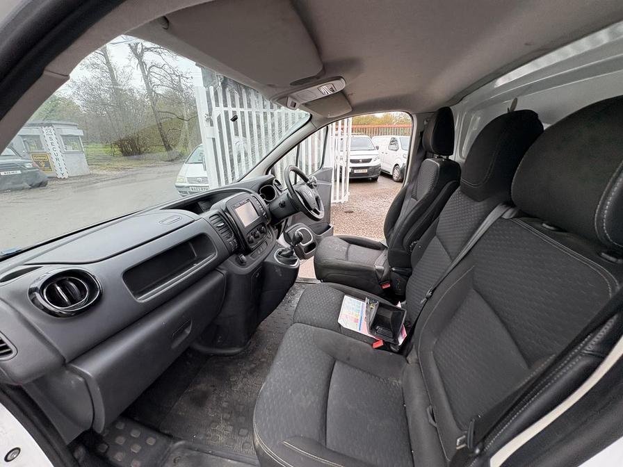 Used Vauxhall Vivaro 2018 for sale - 76745809: Photo 13