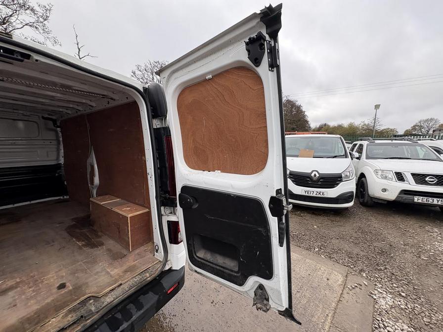 Used Vauxhall Vivaro 2018 for sale - 76745809: Photo 8