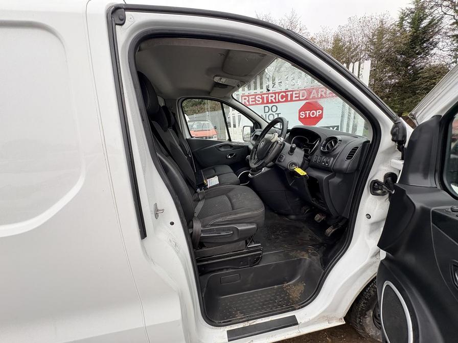 Used Vauxhall Vivaro 2018 for sale - 76745809: Photo 9