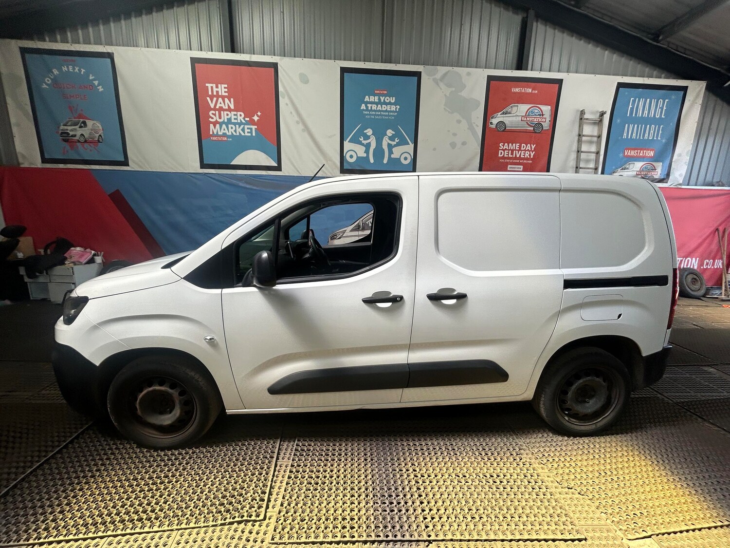 Vehicle 22