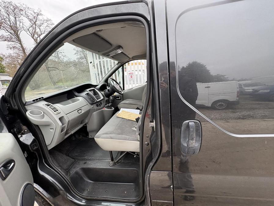 Used Vauxhall Vivaro 2013 for sale - 77756425: Photo 8