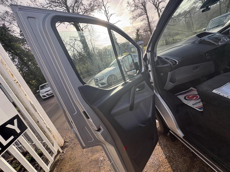 Used Ford Transit Custom 2017 for sale - 77397666: Photo 4