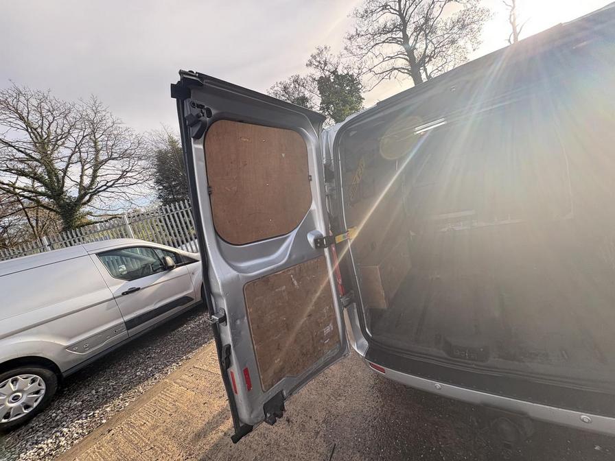 Used Ford Transit Custom 2017 for sale - 77397666: Photo 5