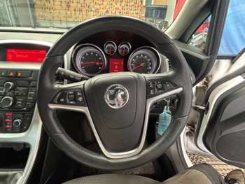 Used Vauxhall Astra 2013 for sale - 74922578: Photo