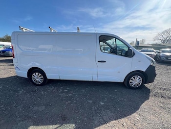 Used Vauxhall Vivaro 2017 for sale - 78364921: Photo