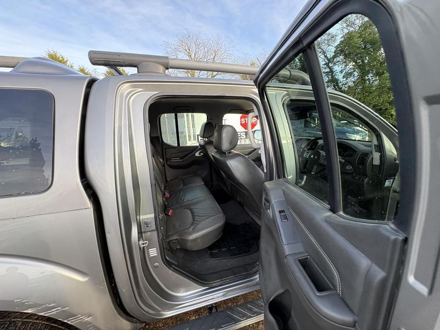 Used Nissan Navara 2015 for sale - 77293911: Photo 12