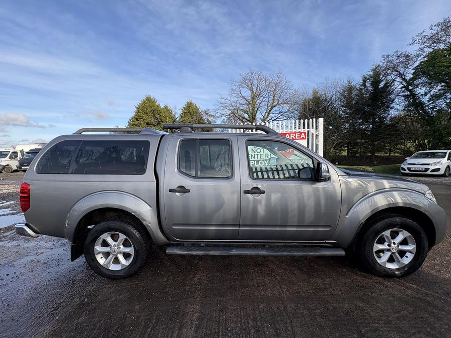Used Nissan Navara 2015 for sale - 77293911: Photo 2