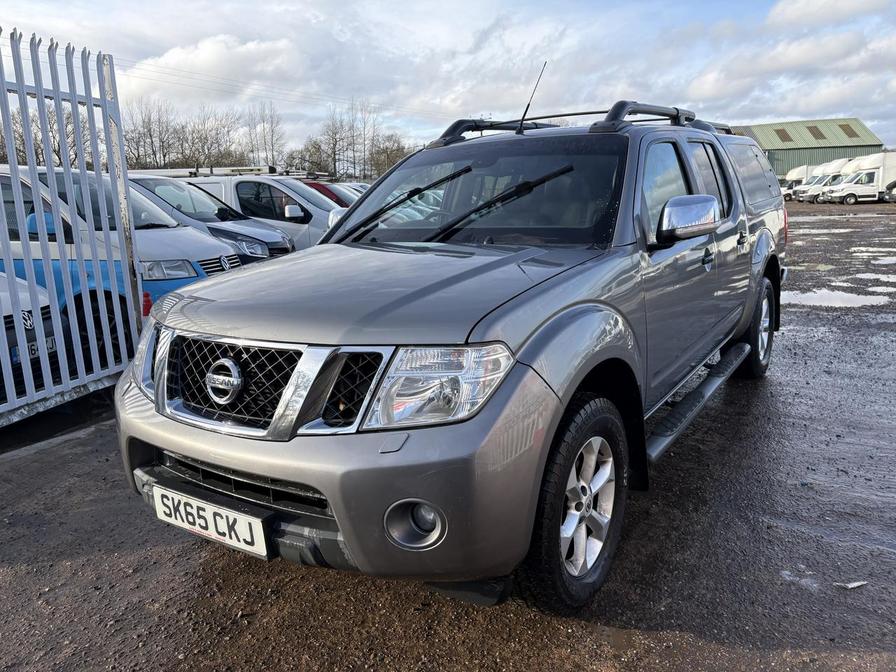 Used Nissan Navara 2015 for sale - 77293911: Photo 4