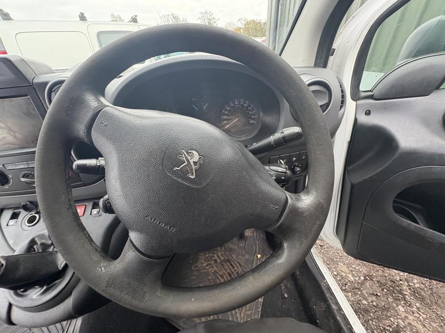 Used Peugeot Partner 2018 for sale - 76598151: Photo 15