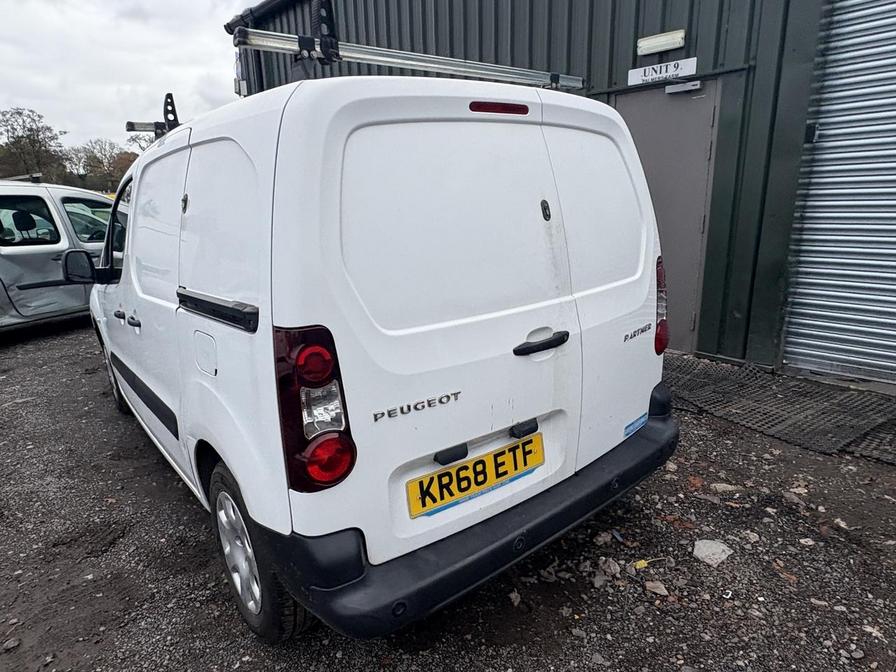 Used Peugeot Partner 2018 for sale - 76598151: Photo 17