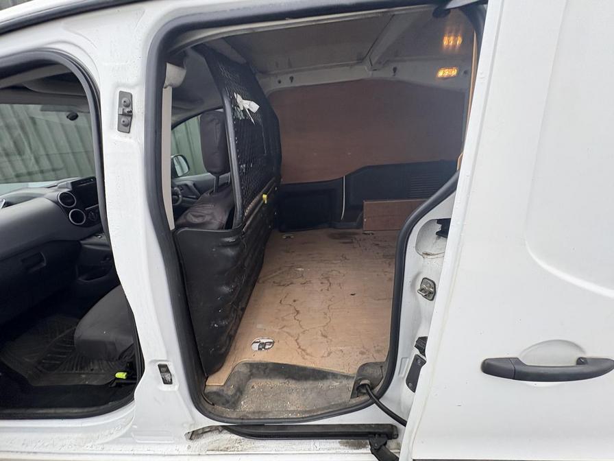 Used Peugeot Partner 2018 for sale - 76598151: Photo 4
