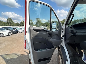 Used Iveco Daily 2012 for sale - 75610853: Photo