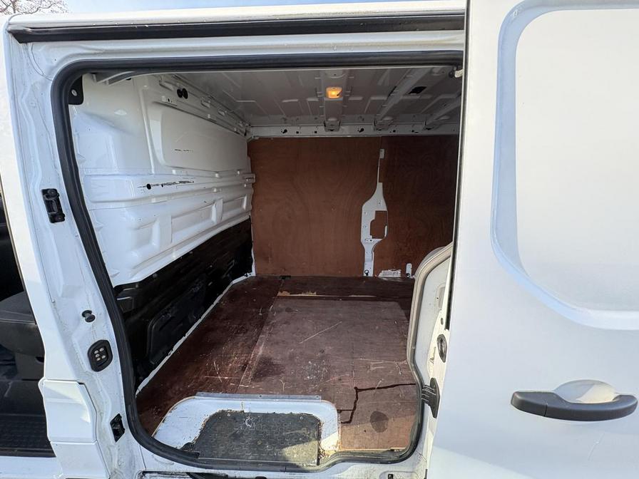 Used Vauxhall Vivaro 2018 for sale - 77894281: Photo 9