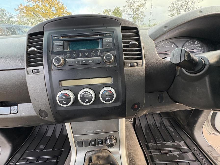 Used Nissan Navara 2013 for sale - 76442179: Photo 10