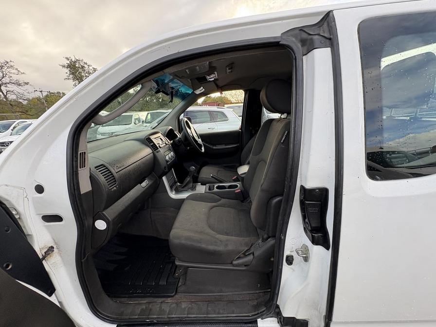 Used Nissan Navara 2013 for sale - 76442179: Photo 3