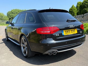 Used Audi A4 2011 for sale - 79005208: Photo