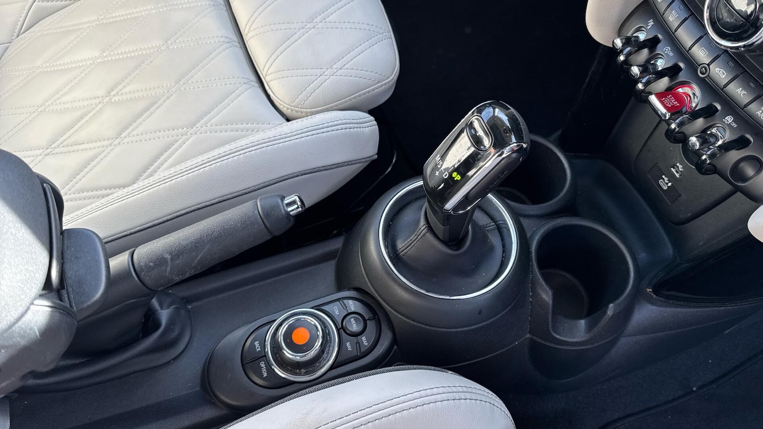 Used MINI Hatch 2020 for sale - 77722620: Photo 11