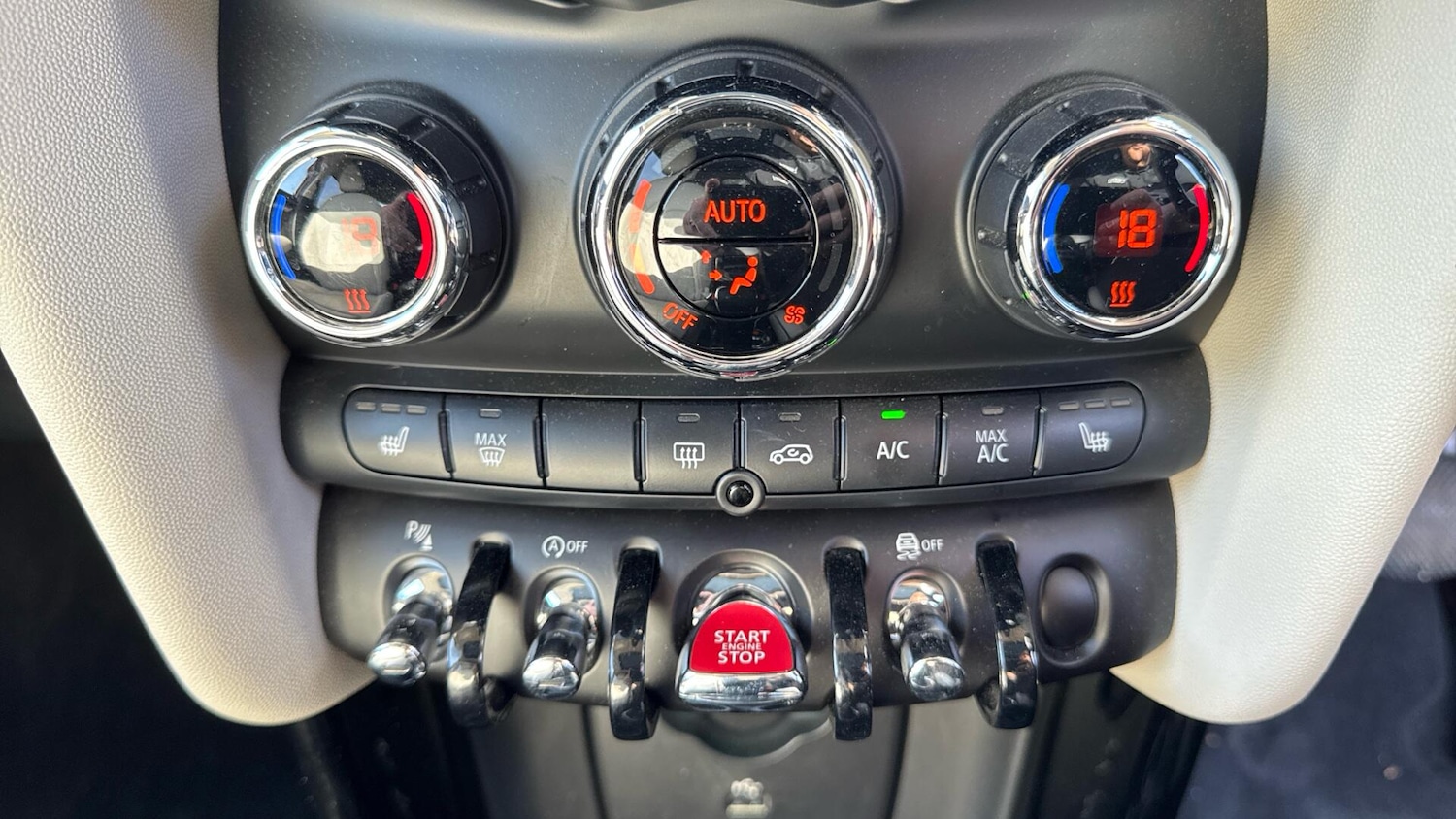 Used MINI Hatch 2020 for sale - 77722620: Photo 19