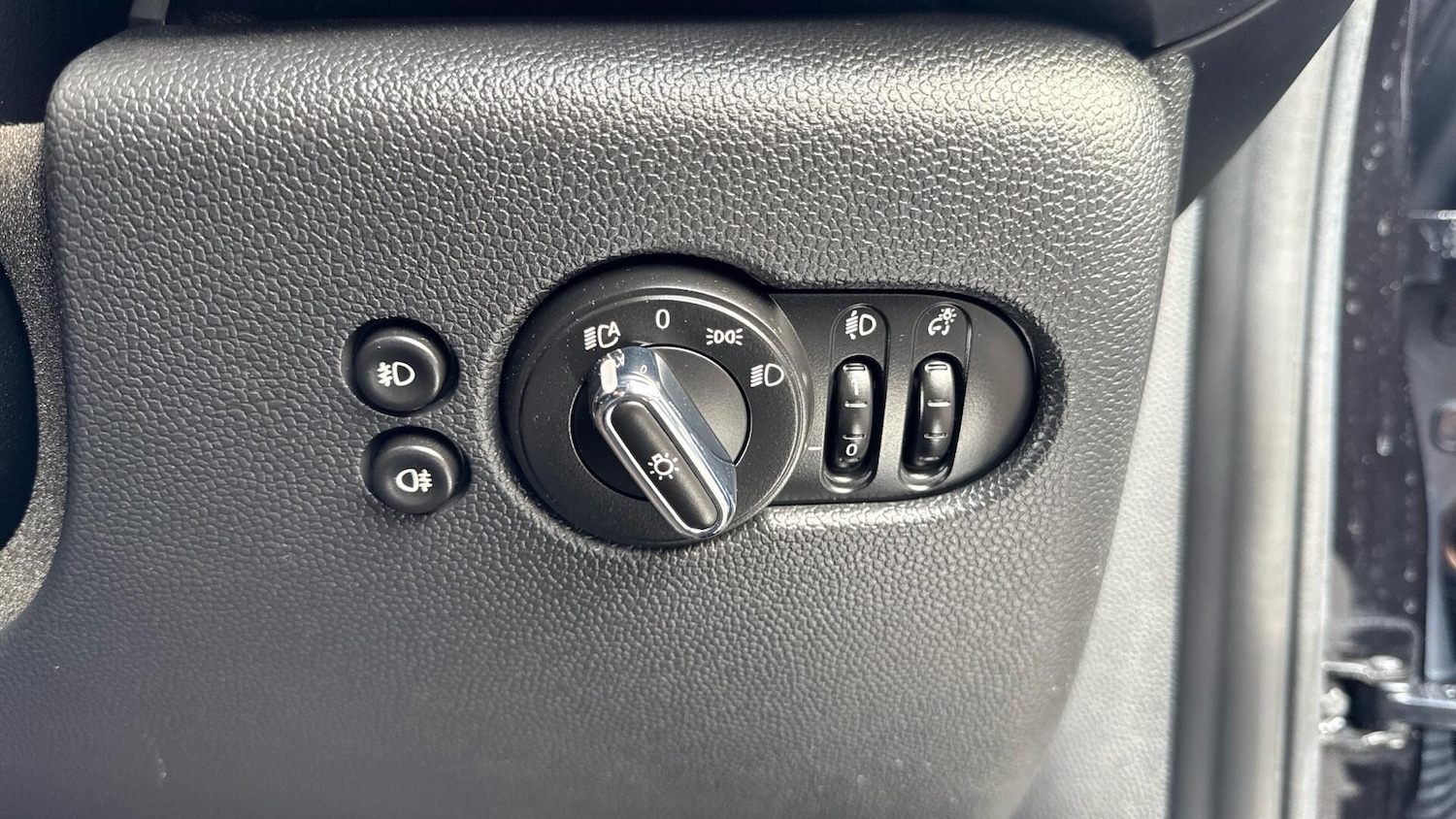 Used MINI Hatch 2019 for sale - 77994207: Photo 19