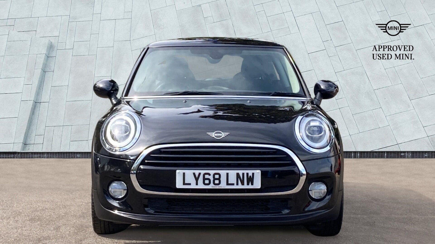 Used MINI Hatch 2019 for sale - 77994207: Photo 2