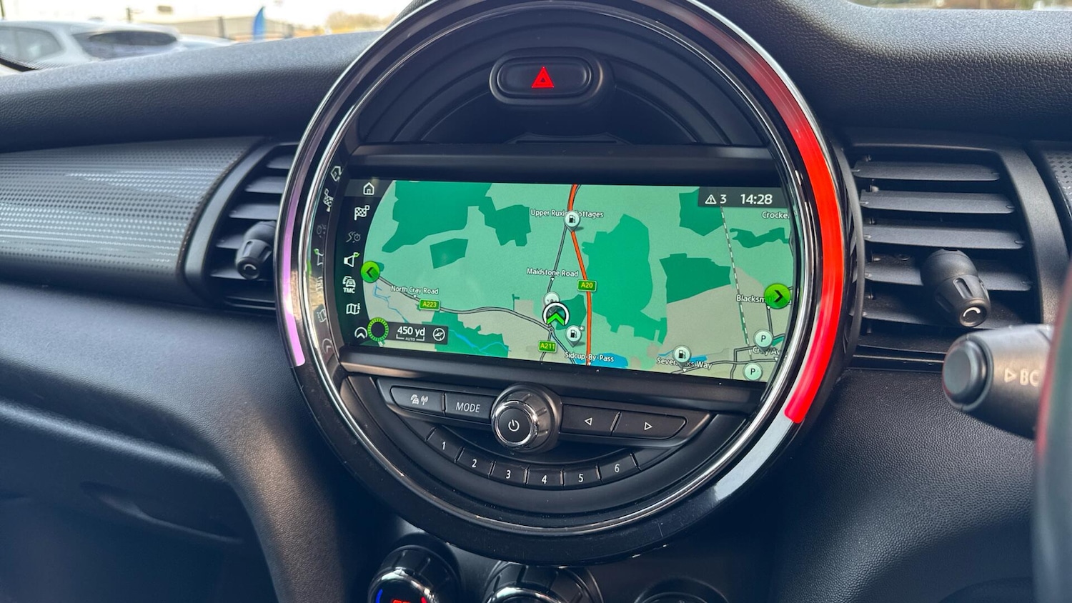 Used MINI Hatch 2019 for sale - 77994207: Photo 24